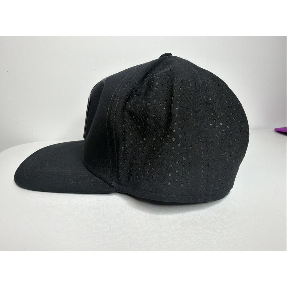 Nike SB Pro Dri-Fit Perforated SnapBack Black Hat - Picture 5 of 11